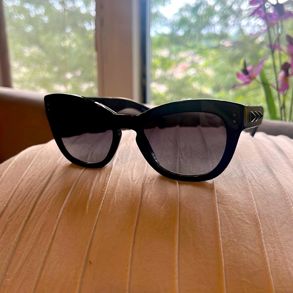 Valentino sunglasses, black